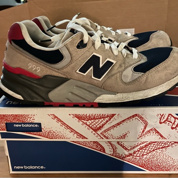 2 pairs New Balance used - Picture 6 of 16